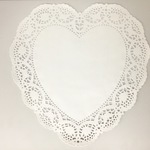 Салфетки ажурные 802 Сердца белые (17*19см)