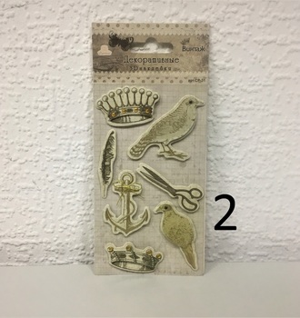 Бумажные стикеры с клеевой основой на картоне