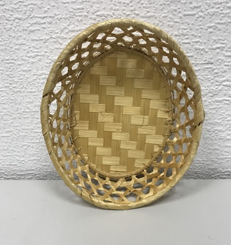833109 Фруктовница овальная,редкое плетение