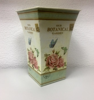 + Ваза квадрабная м